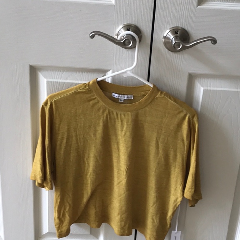 BRAND  NEW  CROP TOP BY YOUNG FABULOUS AND BROKE